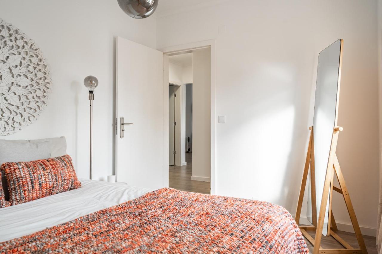 Akicity Penha Ebony Lisboa Екстериор снимка