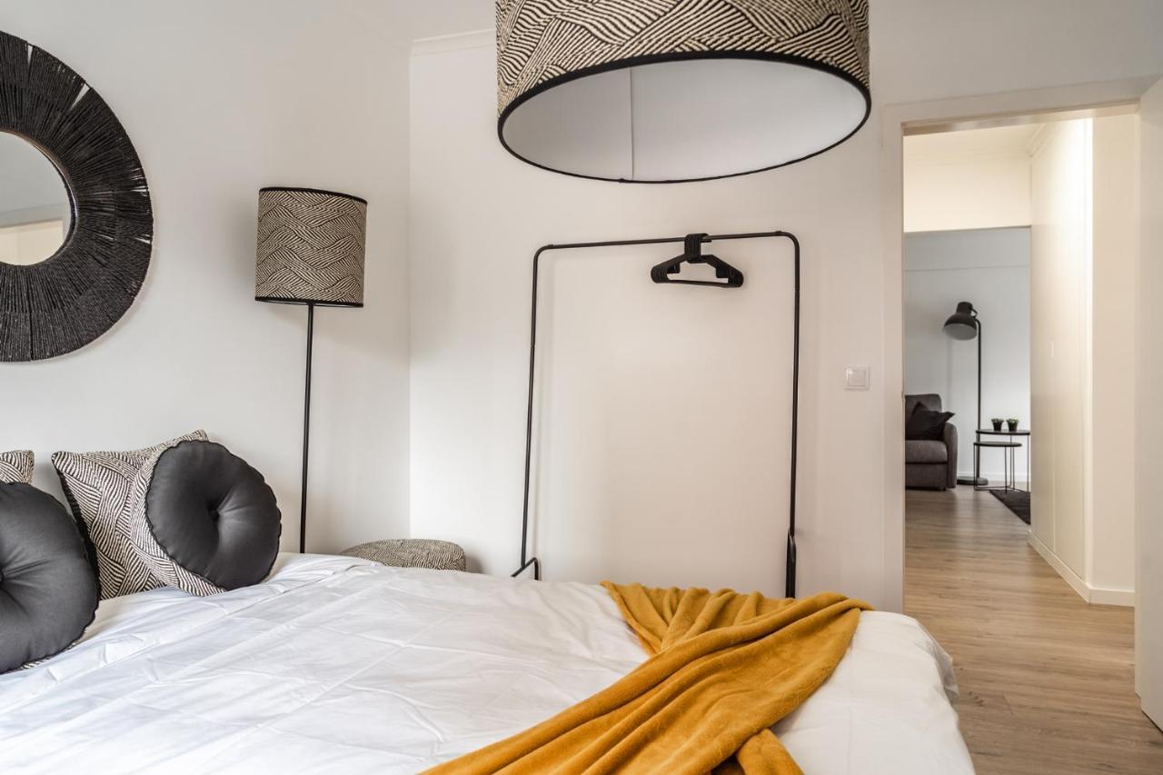 Akicity Penha Ebony Lisboa Екстериор снимка